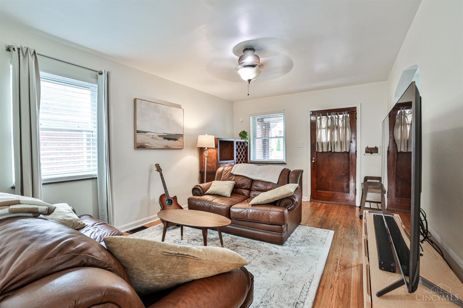 4530 Camberwell Road Cincinnati, OH 45209 - Photo 8 of 27