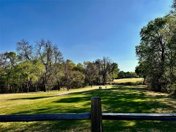 $2,395 | 7305 Augusta Circle, Plano, TX 75025
