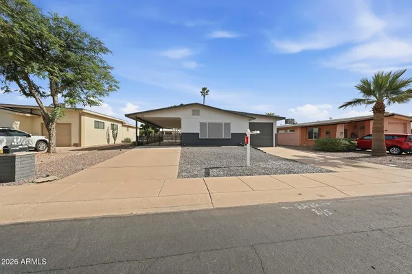 $345,000 | 2161 North Middlecoff Drive, Mesa, AZ 85215
