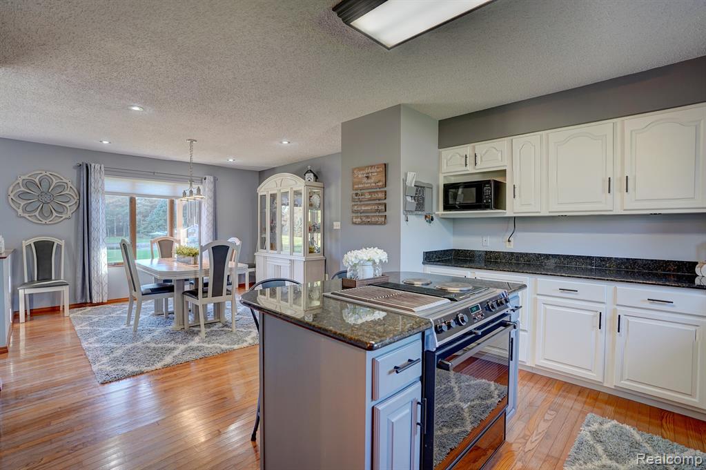 7282 East Potter Road Davison, MI 48423 - Photo 8 of 89