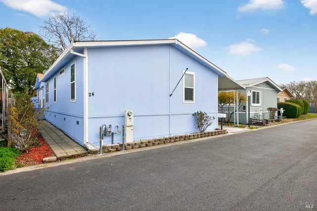 $355,000 | 24 Leisure Park Circle, Santa Rosa, CA 95401