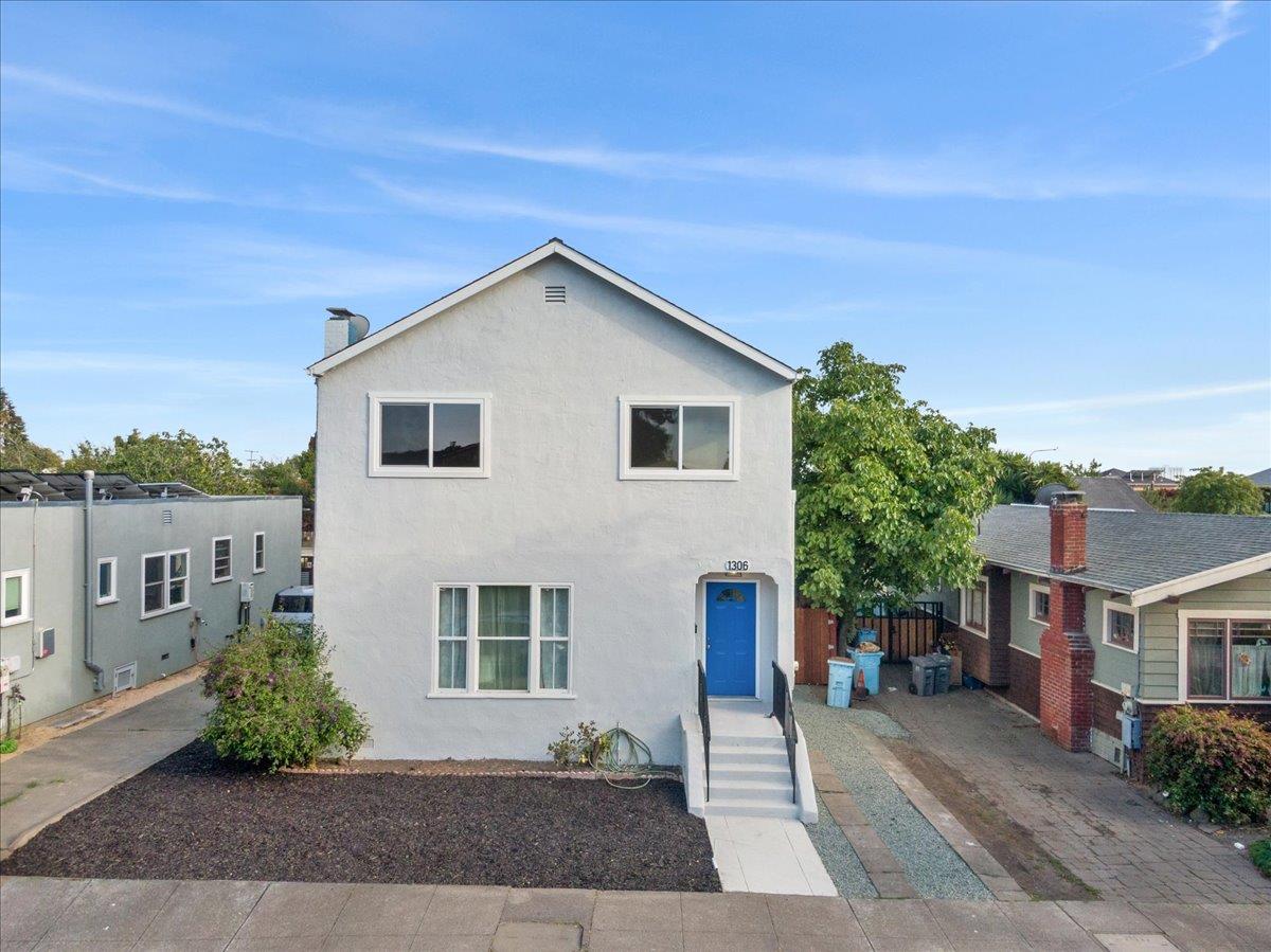 1306 Channing Way Berkeley, CA 94702 - Photo 38 of 42 a view of a house with a yard