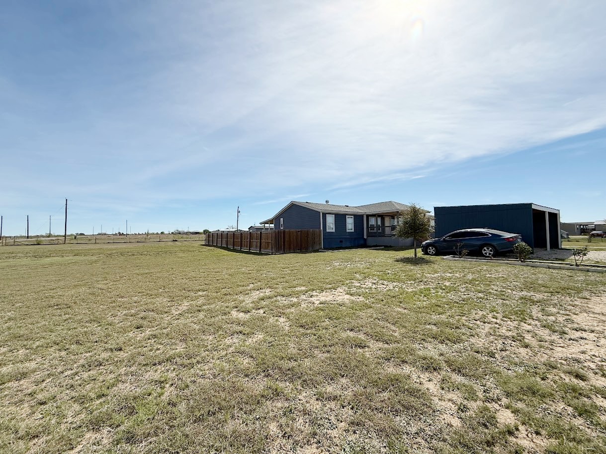 2709 County Road 463 Elgin, TX 78621 - Photo 23 of 25 a view of a ocean view