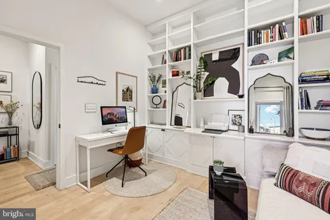 $699,900 | 1328 Maryland Avenue Northeast, Unit 2, Washington, DC 20002