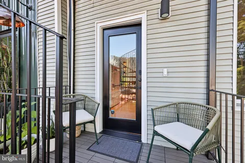 $699,900 | 1328 Maryland Avenue Northeast, Unit 2, Washington, DC 20002