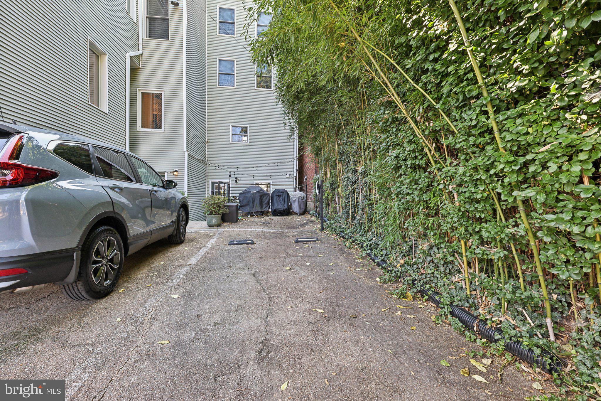 1328 Maryland Avenue Northeast, Unit 2 Washington, DC 20002 - Photo 36 of 37