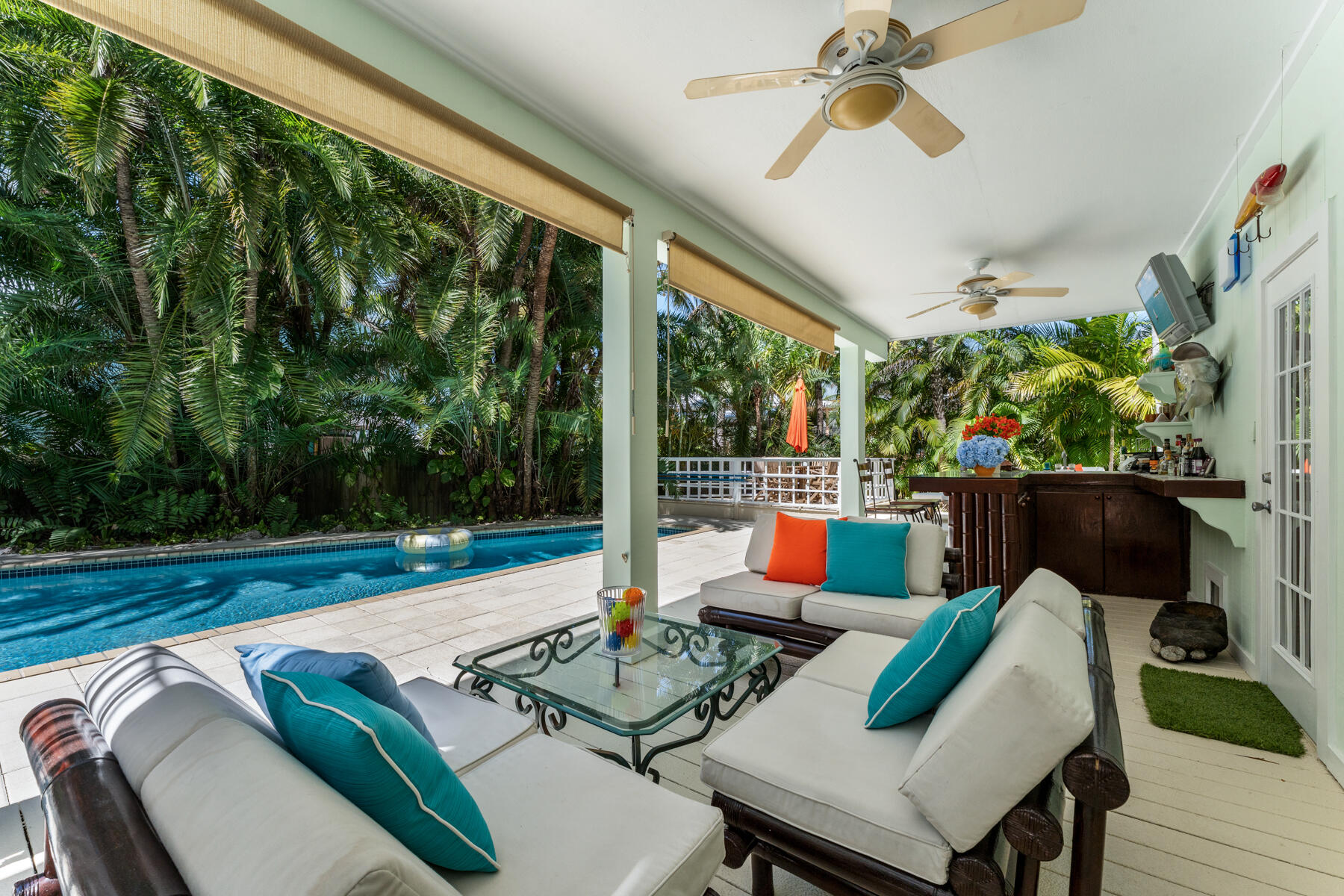 79 Jean La Fitte Drive Key Largo, FL 33037 - Photo 15 of 62 Custom bar and lounging area