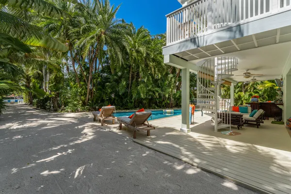 $1,749,000 | 79 Jean La Fitte Drive, Key Largo, FL 33037