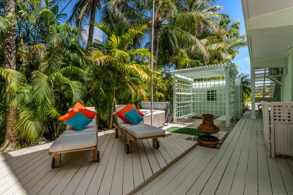 $1,749,000 | 79 Jean La Fitte Drive, Key Largo, FL 33037