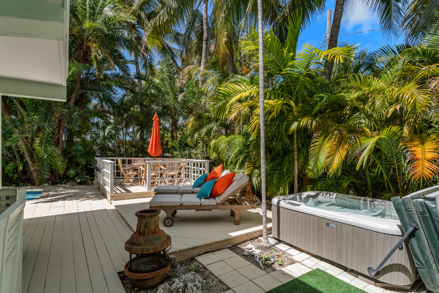 79 Jean La Fitte Drive Key Largo, FL 33037 - Photo 18 of 62 Private area for jacuzzi