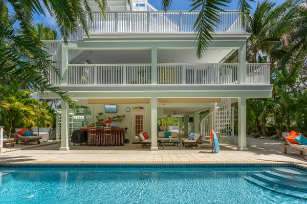 $1,749,000 | 79 Jean La Fitte Drive, Key Largo, FL 33037