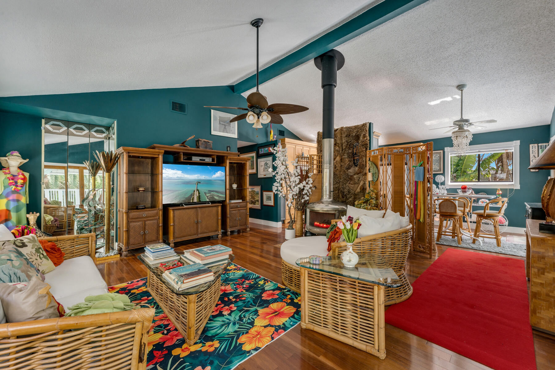 79 Jean La Fitte Drive Key Largo, FL 33037 - Photo 25 of 62 Cathedral ceilings in living area