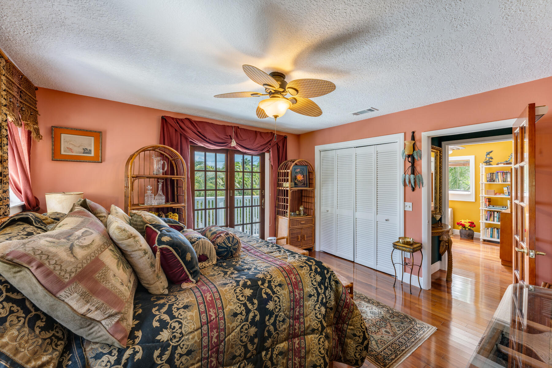 79 Jean La Fitte Drive Key Largo, FL 33037 - Photo 33 of 62 Large master bedroom suite