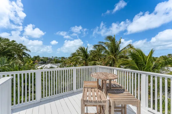 $1,749,000 | 79 Jean La Fitte Drive, Key Largo, FL 33037