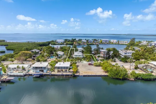 $1,749,000 | 79 Jean La Fitte Drive, Key Largo, FL 33037