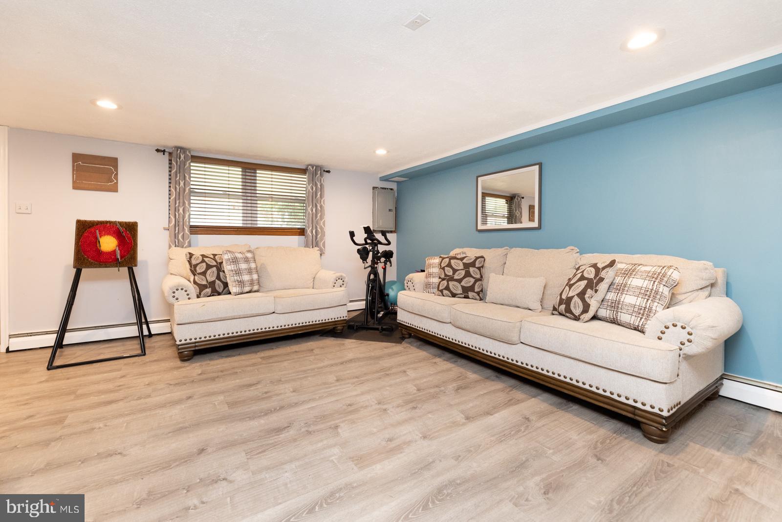 3849 Fairdale Road Philadelphia, PA 19154 - Photo 34 of 46 Gallery Image 34