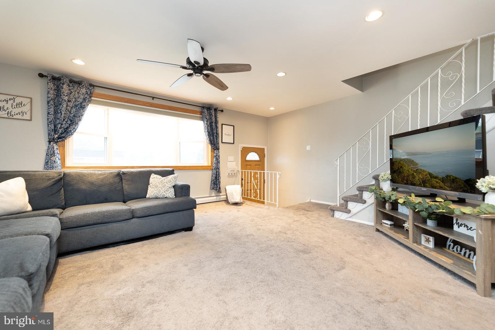 3849 Fairdale Road Philadelphia, PA 19154 - Photo 10 of 46 Gallery Image 10