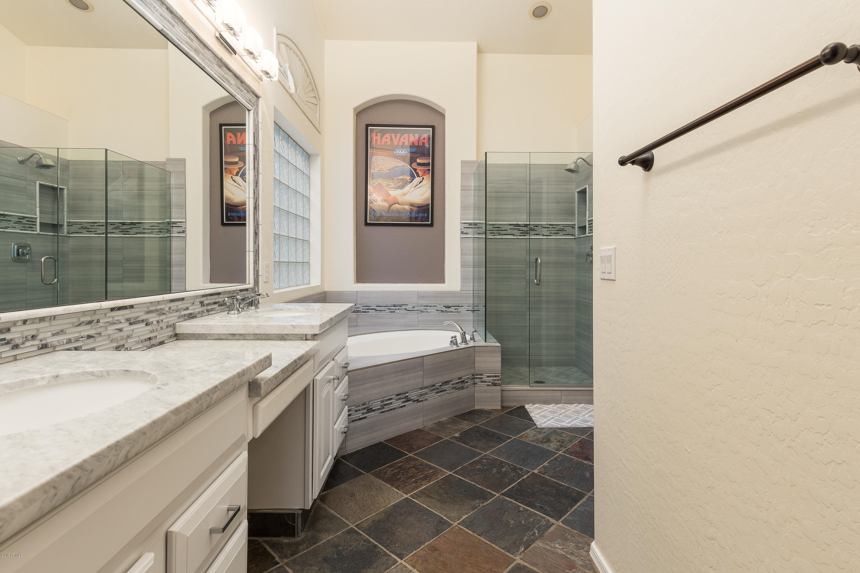 4347 East Swilling Road Phoenix, AZ 85050 - Photo 8 of 23 015_Master Bath