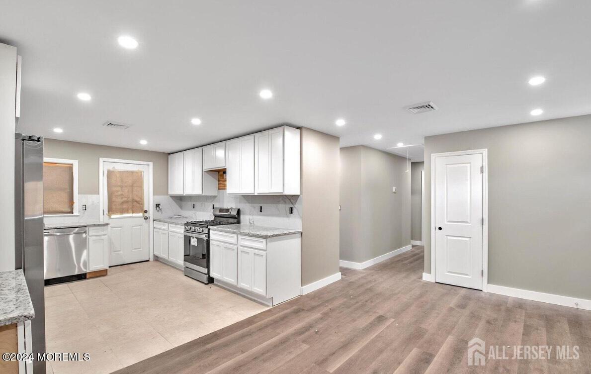 192 West 5th Street Howell, NJ 07731 - Photo 5 of 10