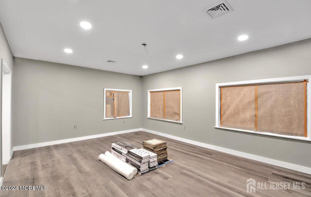 192 West 5th Street Howell, NJ 07731 - Photo 8 of 10