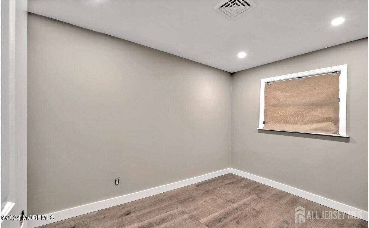 192 West 5th Street Howell, NJ 07731 - Photo 9 of 10