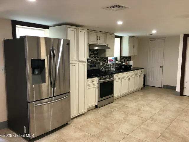 $280,000 | 2441 Avenue A, Schenectady, NY 12308