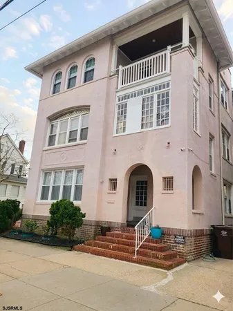 $2,600 | 4800 Ventnor Avenue, Unit 1, Ventnor City, NJ 08406