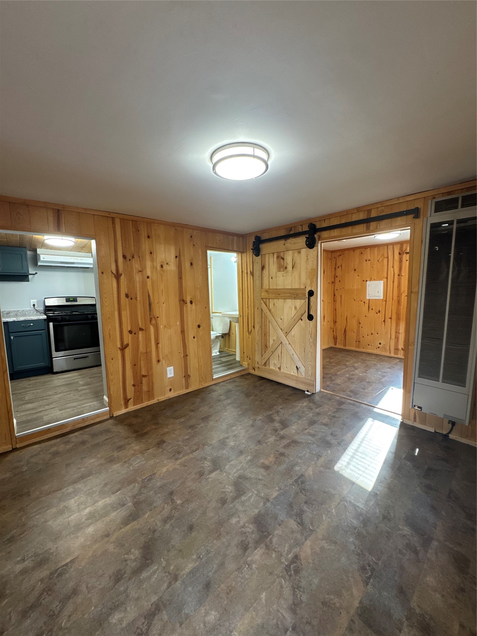 314 College Street Spooner, WI 54801 - Photo 6 of 11