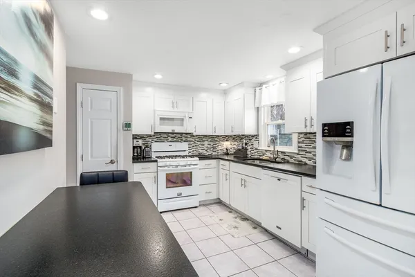 $540,000 | 57 Stafford Street, Unit F, Plymouth, MA 02360