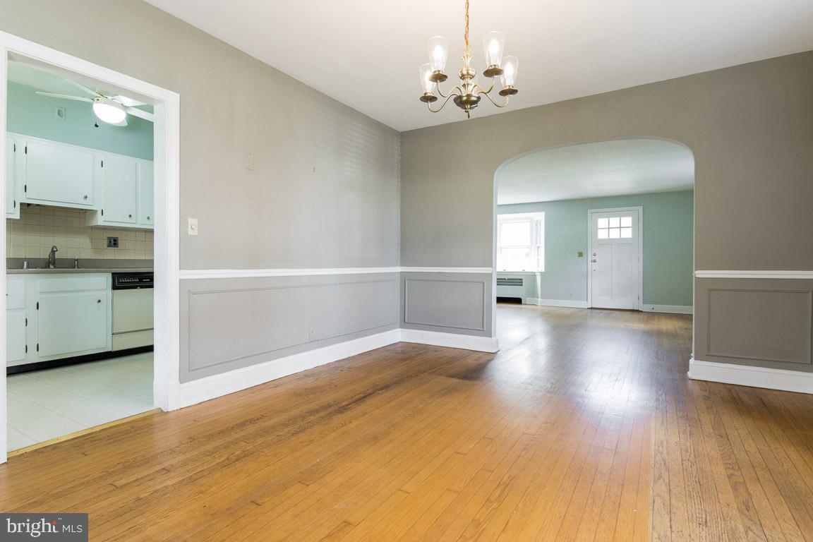 321 Murdock Road Baltimore, MD 21212 - Photo 8 of 34