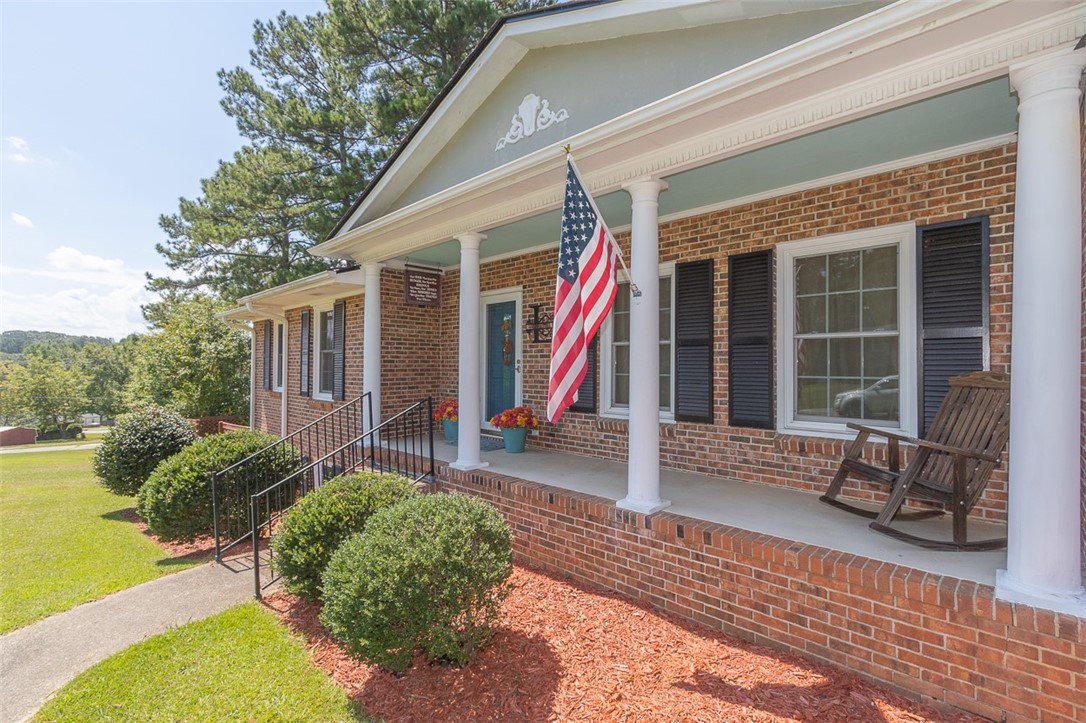 103 Henry Drive Anderson, SC 29621 - Photo 2 of 35