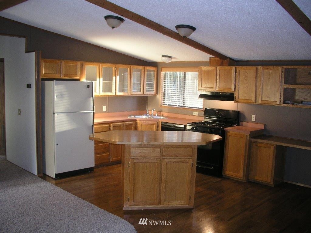 4397 Masterson Road Blaine, WA 98230 - Photo 4 of 22
