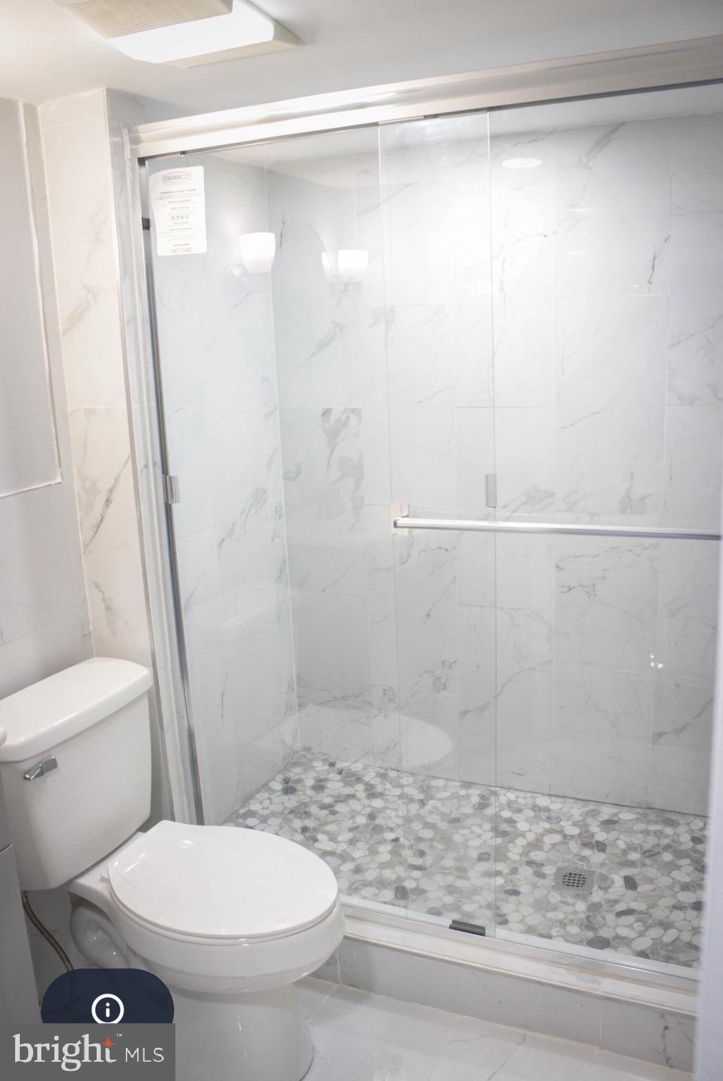 7221 Hilltop Road Upper Darby, PA 19082 - Photo 19 of 30