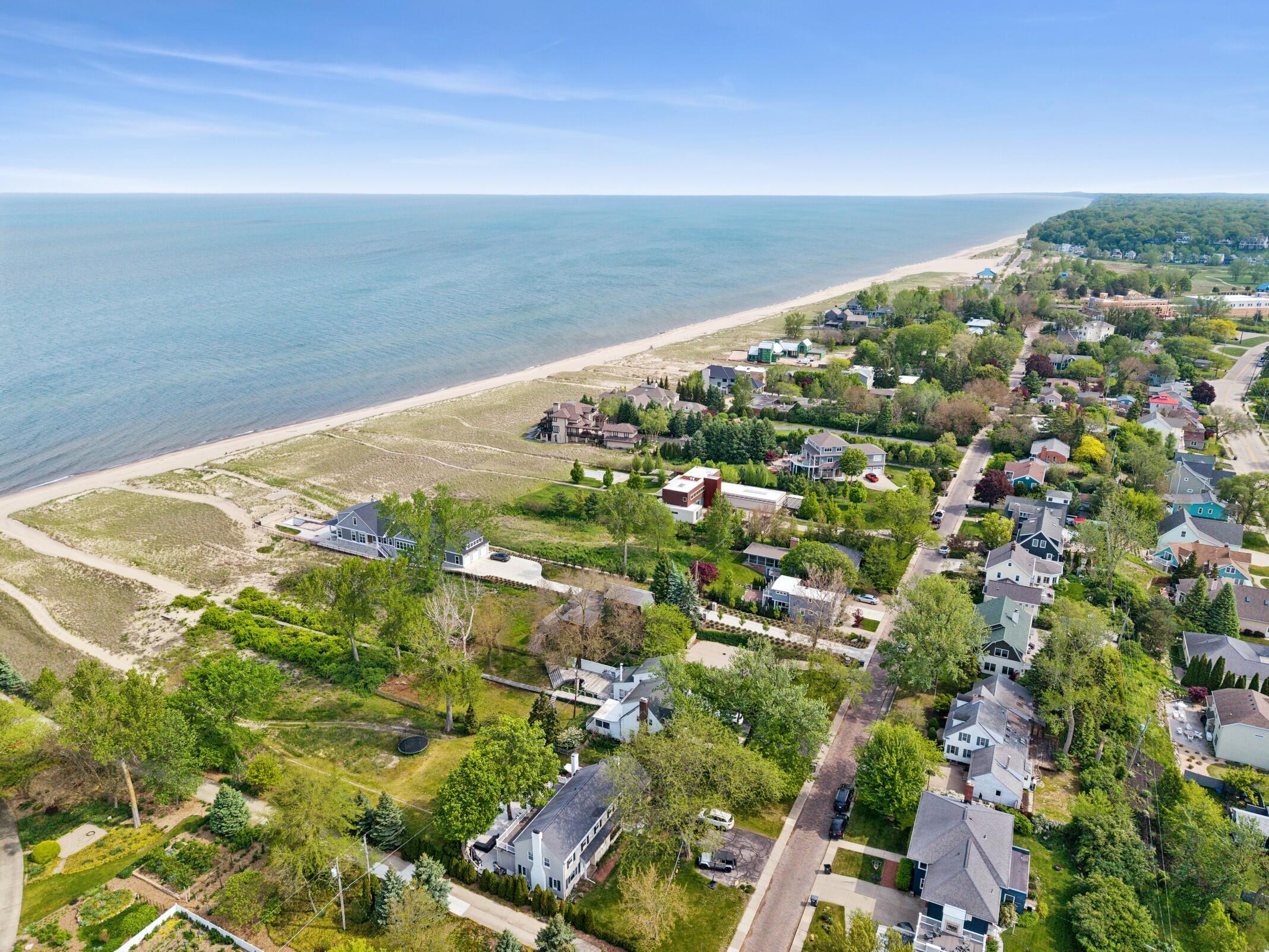 415 Ridgeway Street St. Joseph, MI 49085 - Photo 36 of 36 44-Aerial View