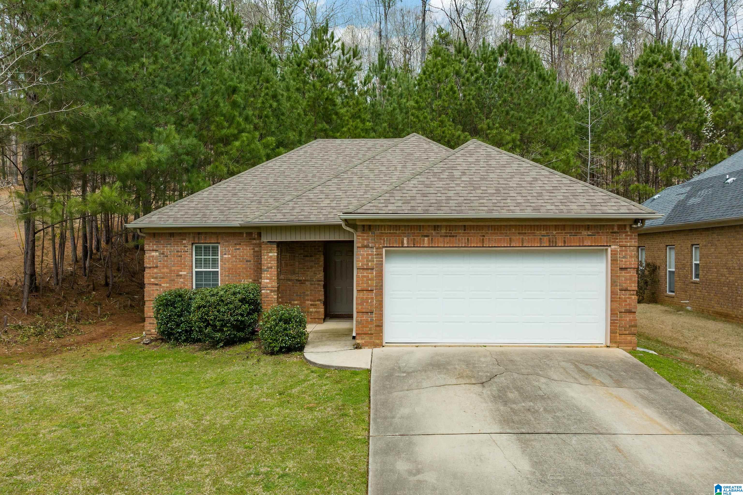 6734 Heaton Manor Pinson, AL 35126 - Photo 1 of 29