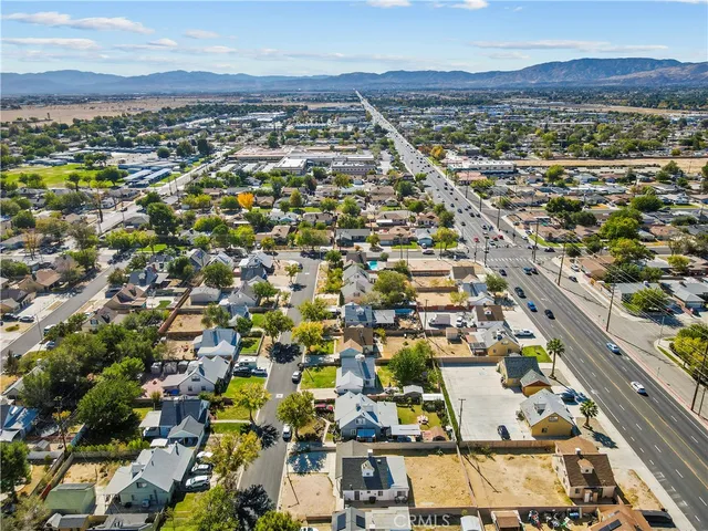 $399,999 | 44043 Hoban Avenue, Lancaster, CA 93534