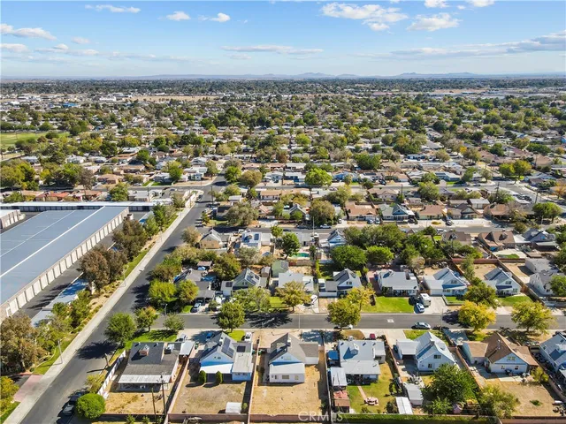 $399,999 | 44043 Hoban Avenue, Lancaster, CA 93534