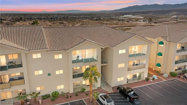 $152,900 | 3550 Bay Sands Drive, Unit 3093, Laughlin, NV 89029