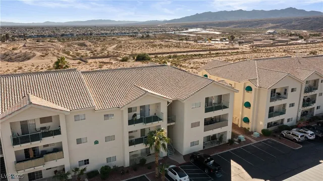 $152,900 | 3550 Bay Sands Drive, Unit 3093, Laughlin, NV 89029