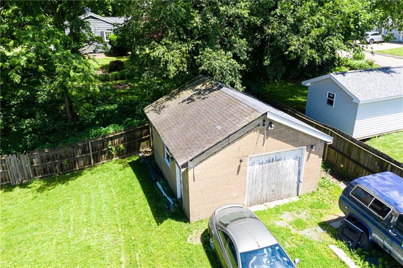 1810 Glen Road Aliquippa, PA 15001 - Photo 23 of 24 Large, single car detached garage.