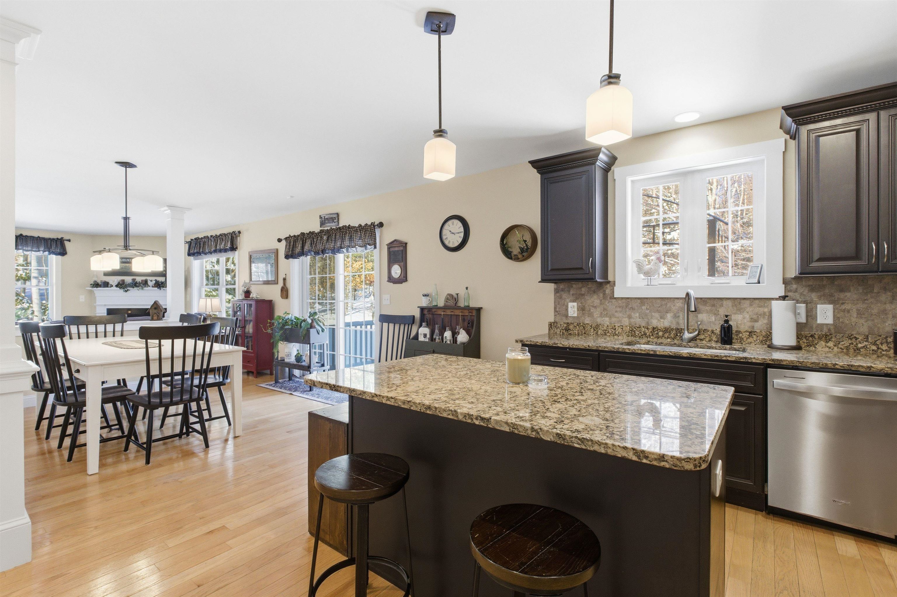 13 Dow Road Mont Vernon, NH 03057 - Photo 11 of 46