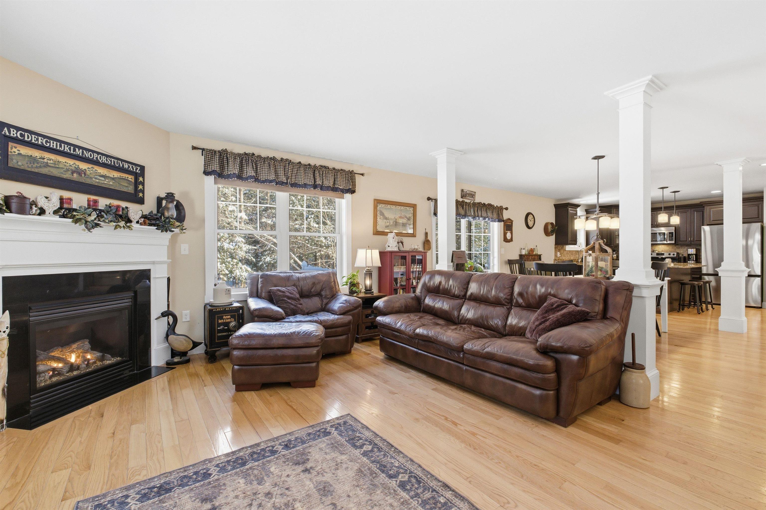 13 Dow Road Mont Vernon, NH 03057 - Photo 4 of 46