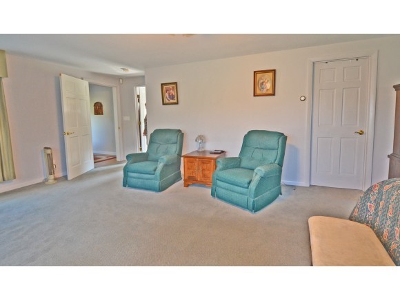 14 Lewis Road Kittery, ME 03904 - Photo 13 of 35