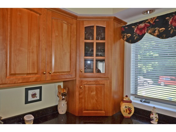 14 Lewis Road Kittery, ME 03904 - Photo 7 of 35