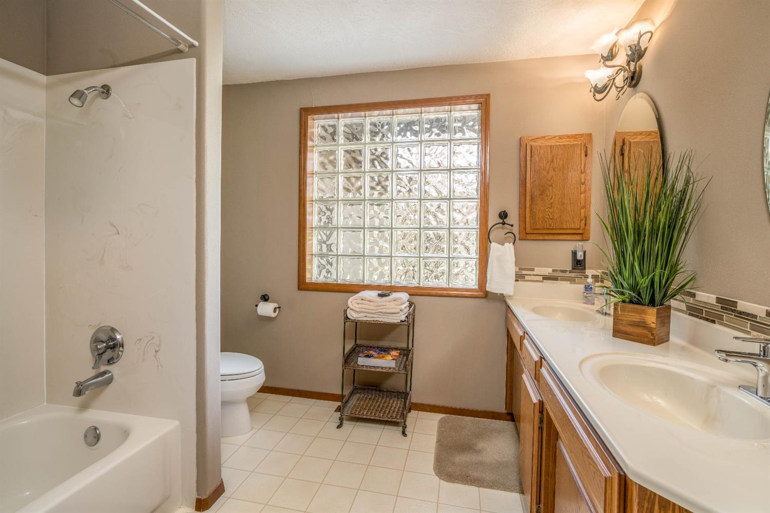 9481 East Antelope Road Eagle Point, OR 97524 - Photo 22 of 35 Additional Photo