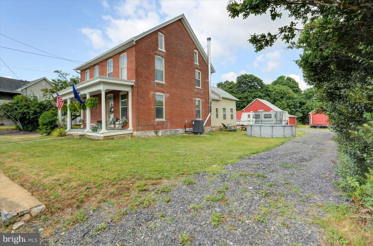 3471 Wayne Road Chambersburg, PA 17202 - Photo 3 of 41 Gallery Image 3