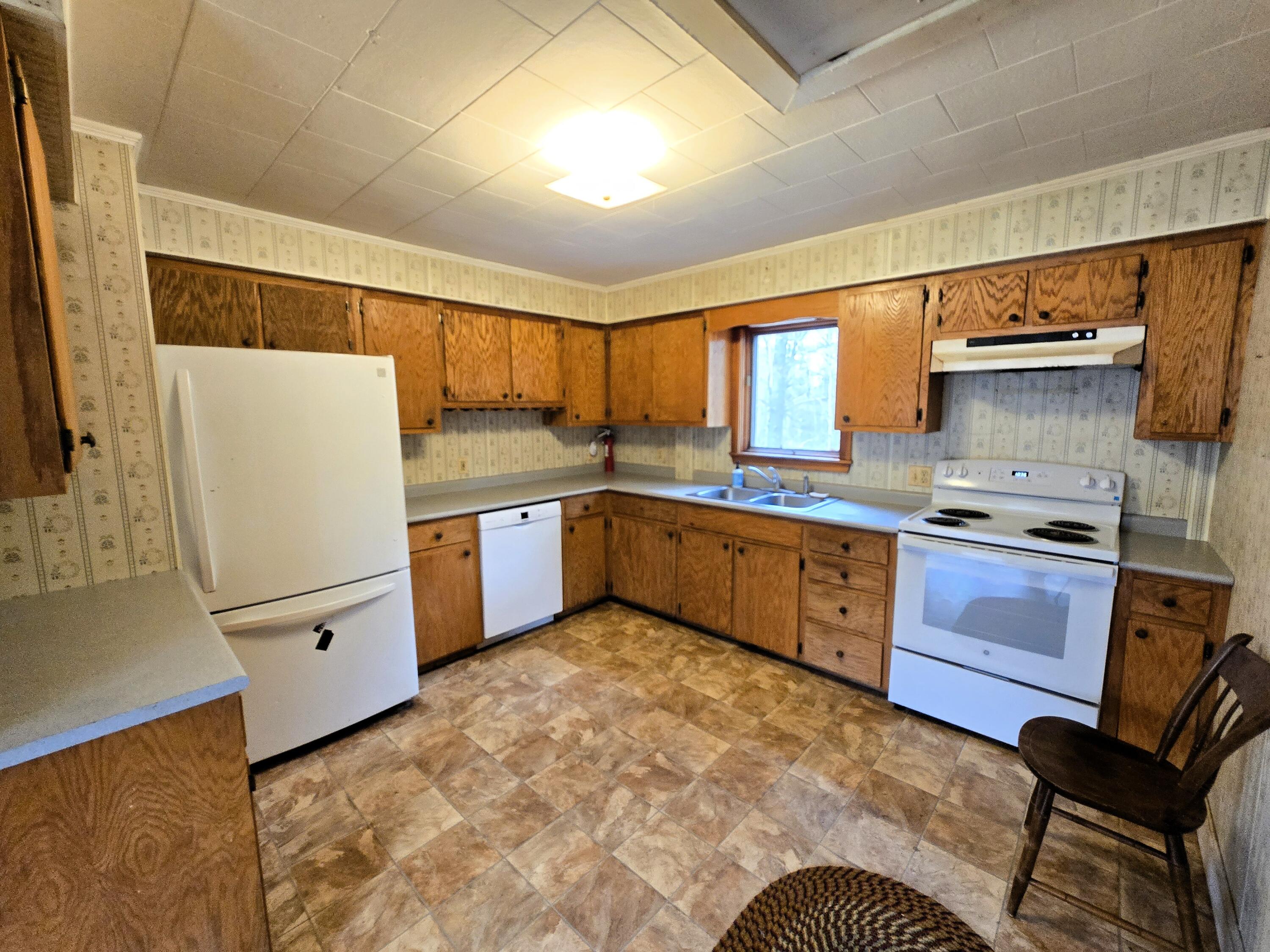647 Albion Road Unity, ME 04988 - Photo 4 of 18 Kitchen