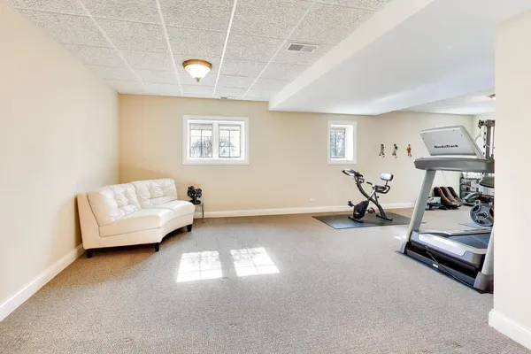 $799,000 | 1420 West Longwood Drive, Woodstock, IL 60098