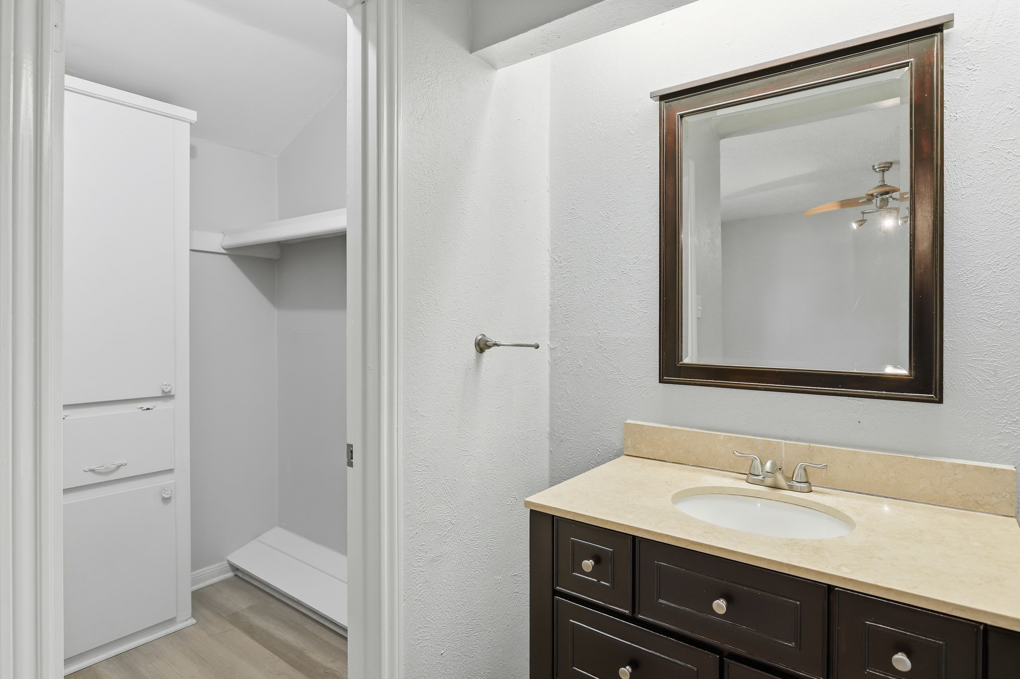 215 Black Rock Road Houston, TX 77015 - Photo 37 of 44 Gallery Image 37