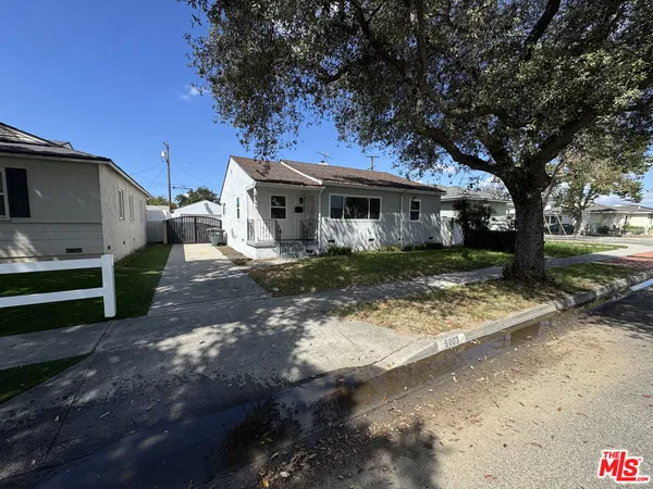 $3,500 | 6003 Bellflower Boulevard, Lakewood, CA 90713
